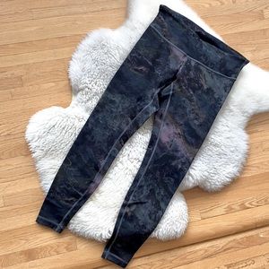 EUC Lululemon Leggings - Wunder Under Luxtreme